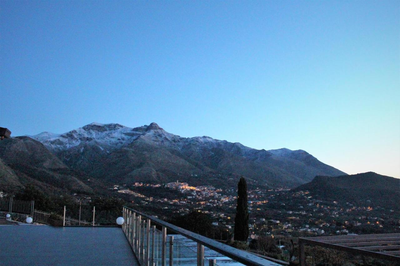 Villa Treglia B&B Φόρμια Εξωτερικό φωτογραφία